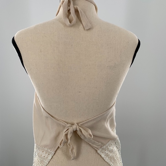 Beige Urban/ Bohemian Crop - Picture 3 of 3